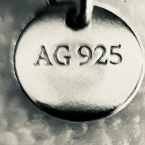 TIFFANY & CO. LARGE 8 INCH VENETIAN LINK STERLING SILVER BRACELET - Picture 5 of 7